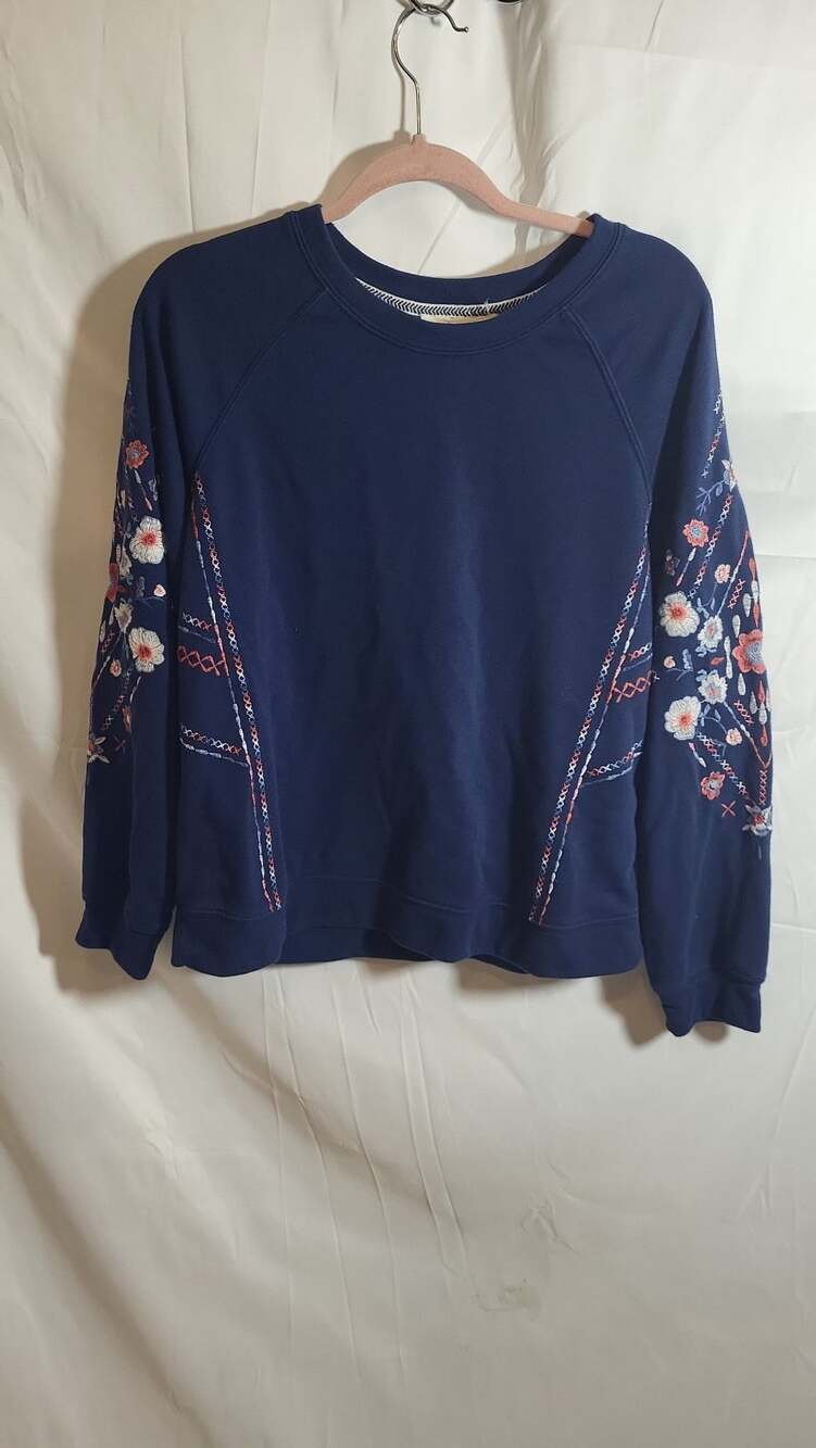 Nurture by Westbound Navy Blue Floral Embroidered Raglan Crewneck Sweatshirt, L